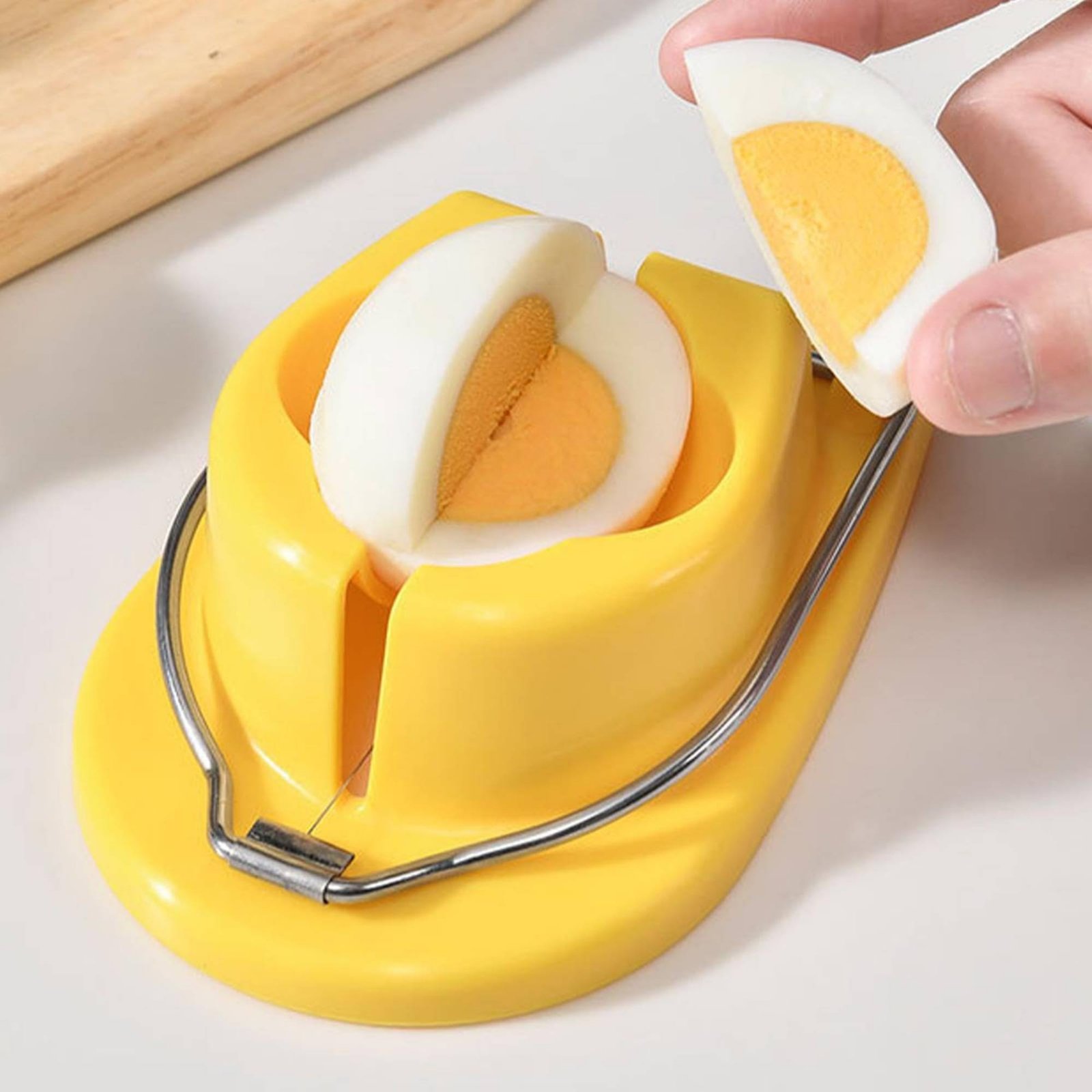 Coupe-œufs en fil d'acier inox - Kitchen Gadgets Wirecutter avis et prix