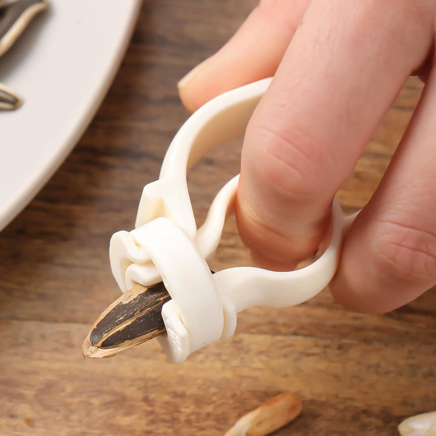 Lot de 4 décortiqueurs de noix - Kitchen Gadgets You Must Have avis et prix